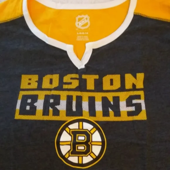 Girl’s NHL Boston Bruins Short Sleeve T-Shirt Tee Size L (14) NWT. Fan Team Cute - Picture 2 of 7